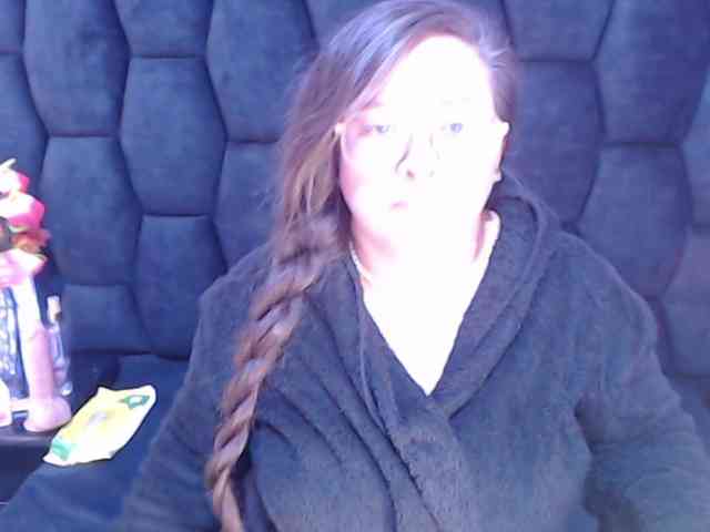 SaraThonson webcam