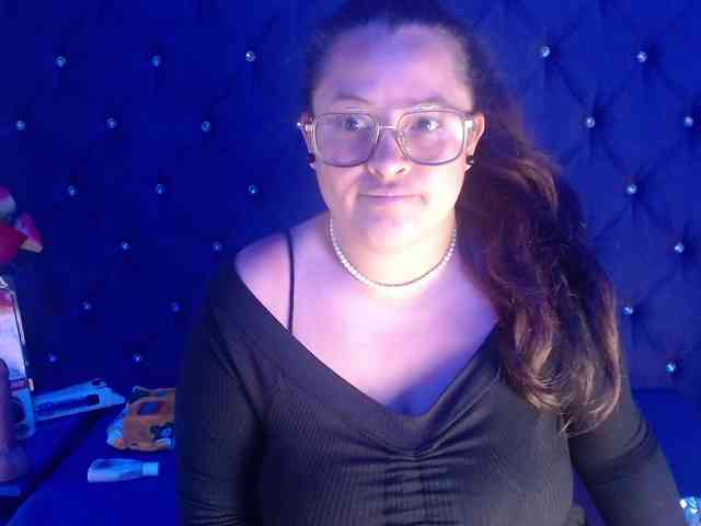 SaraThonson webcam