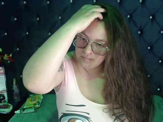 SaraThonson webcam