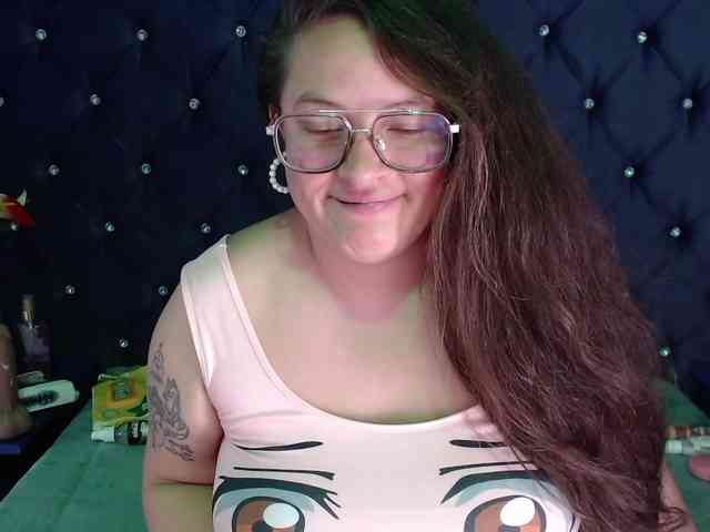 SaraThonson webcam