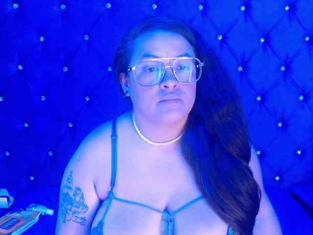 SaraThonson webcam