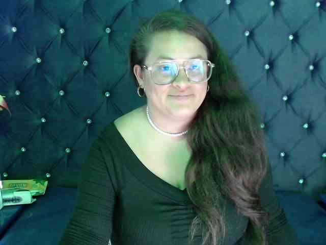 SaraThonson webcam
