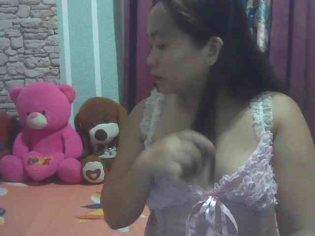 FelicityMiller webcam