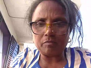 hotmomsexy Porn Show