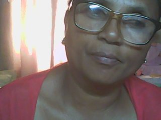 hotmomsexy's Live Webcam