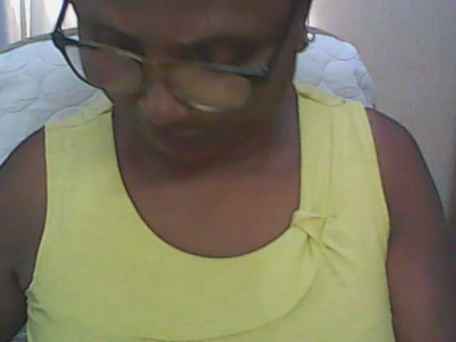 hotmomsexy Live Cam on BongaCams