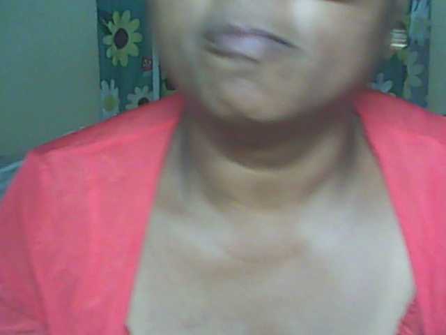 hotmomsexy's BongaCams show and profile