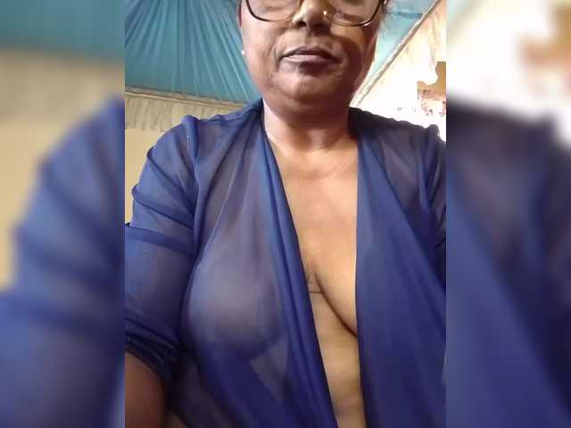 hotmomsexy — Any flash 15tkn,come prvt for all show