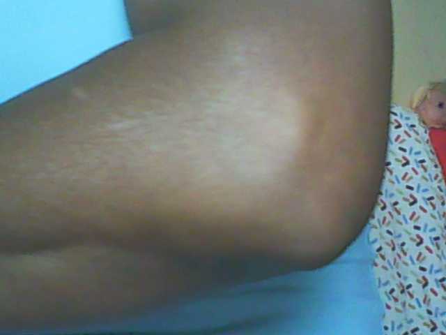 hotmomsexy's BongaCams show and profile