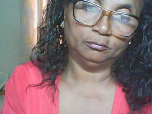 hotmomsexy's BongaCams show and profile