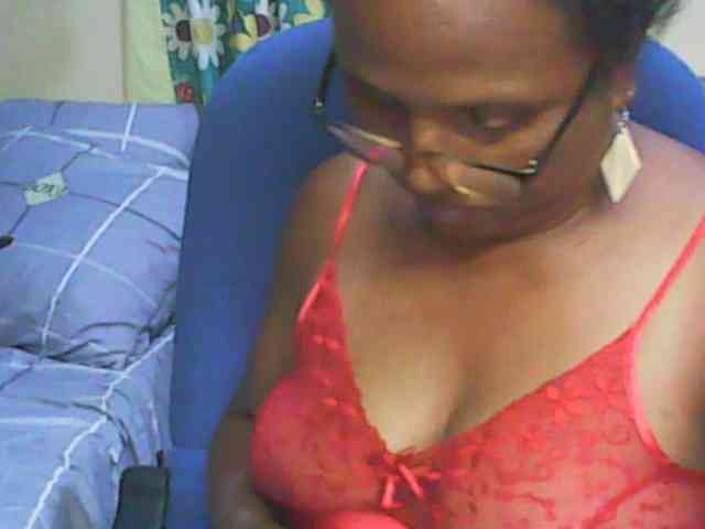 hotmomsexy Live Webcam on BongaCams