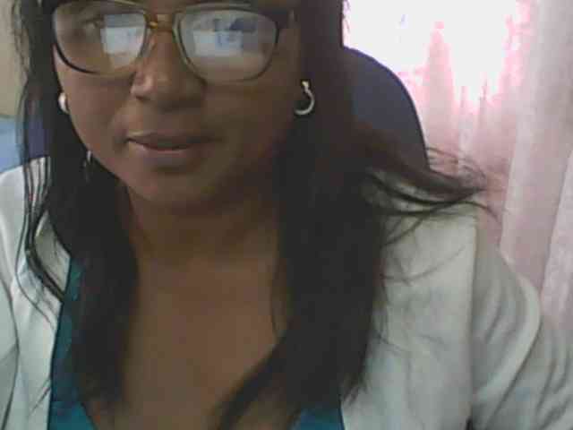 hotmomsexy webcam