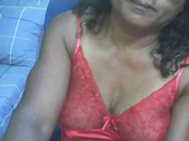 hotmomsexy webcam