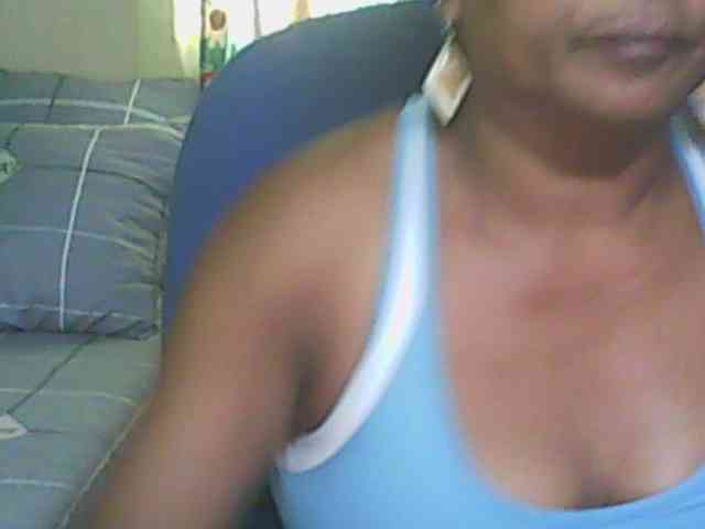 hotmomsexy webcam