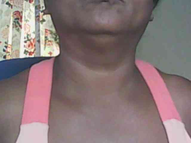 hotmomsexy webcam