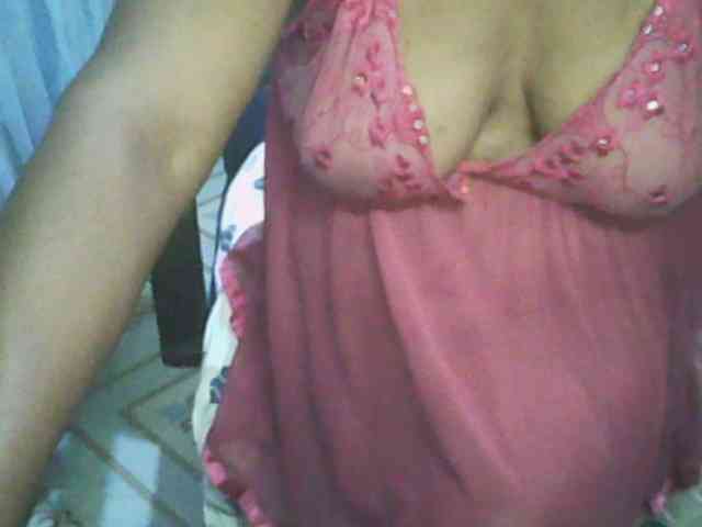 hotmomsexy webcam