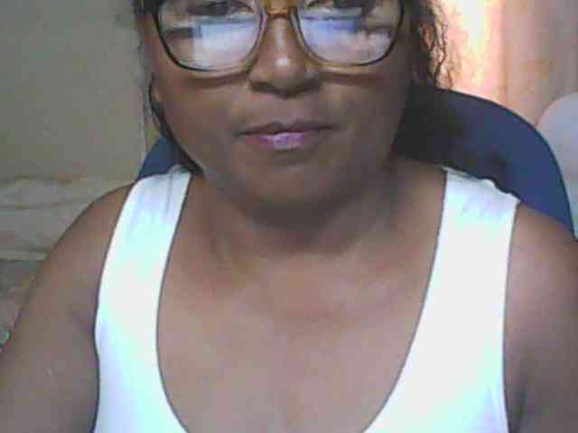 hotmomsexy webcam
