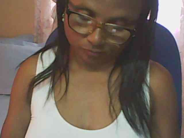 hotmomsexy webcam