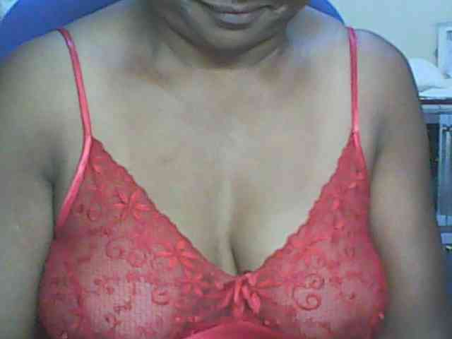 hotmomsexy webcam