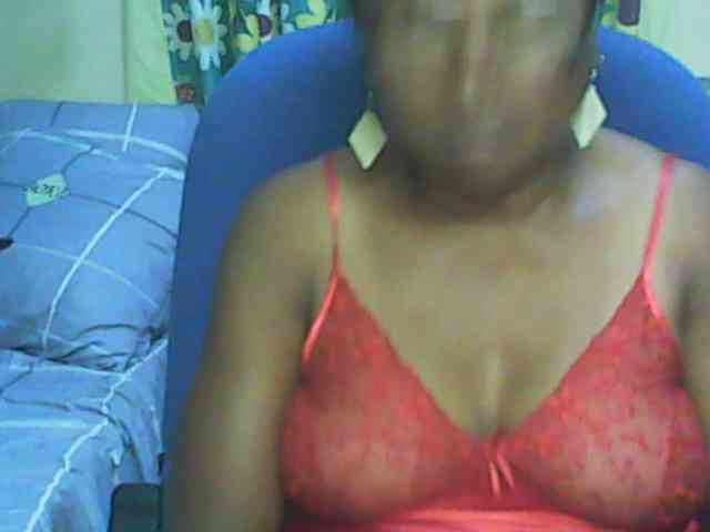 hotmomsexy webcam