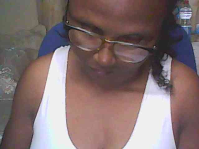 hotmomsexy webcam