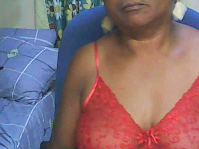 hotmomsexy webcam