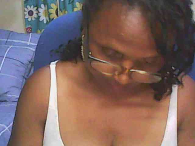 hotmomsexy webcam