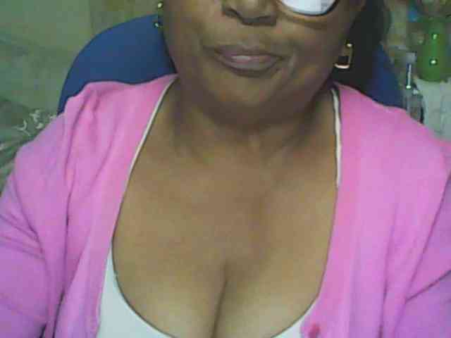 hotmomsexy webcam
