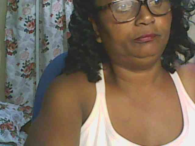 hotmomsexy webcam