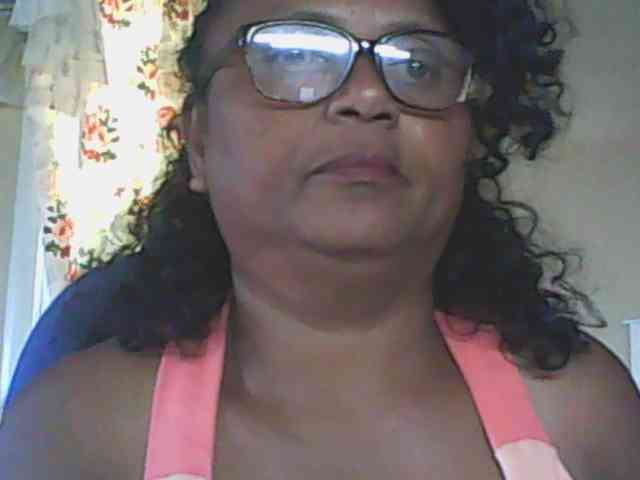 hotmomsexy webcam