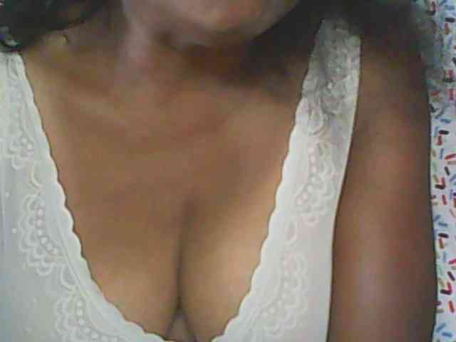 hotmomsexy webcam