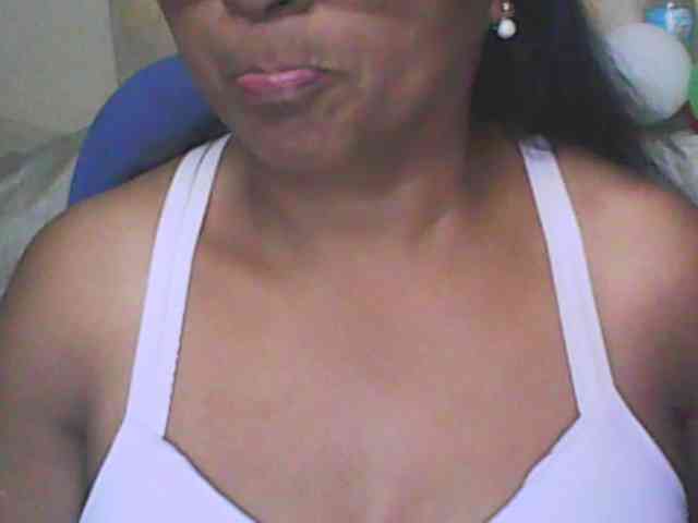 hotmomsexy webcam