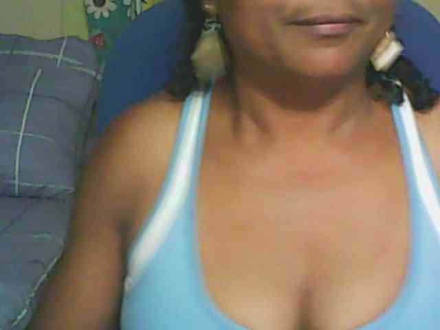 hotmomsexy webcam