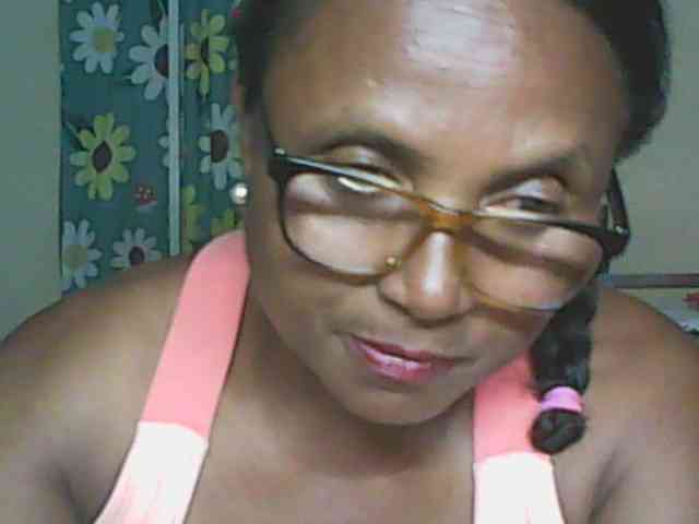 hotmomsexy Live Webcam on BongaCams