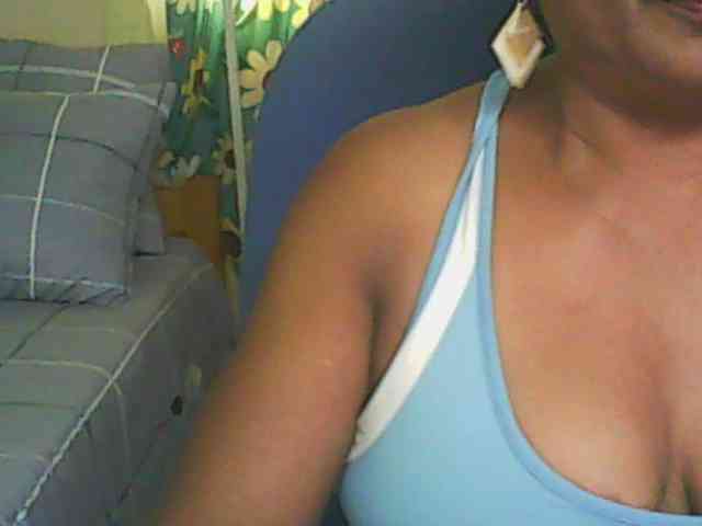 hotmomsexy webcam