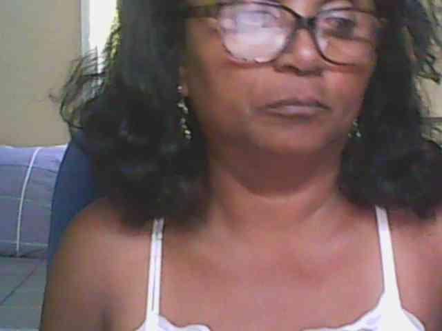 hotmomsexy webcam