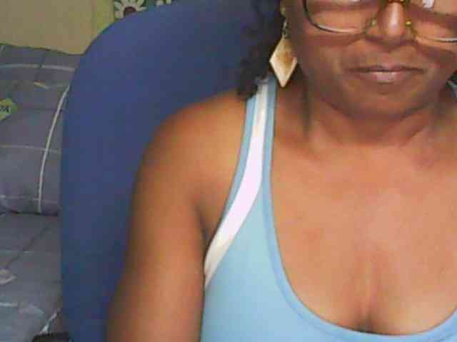 hotmomsexy webcam