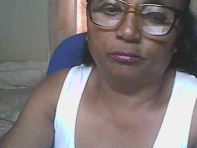 hotmomsexy webcam