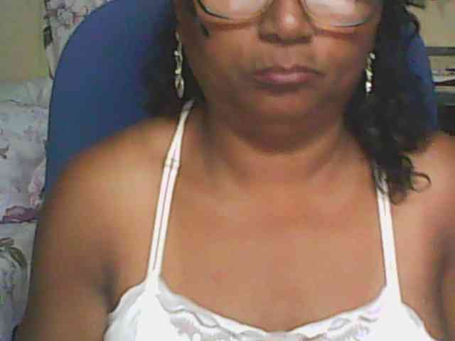 hotmomsexy webcam