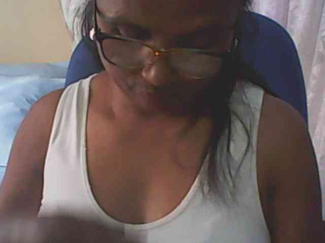 hotmomsexy webcam
