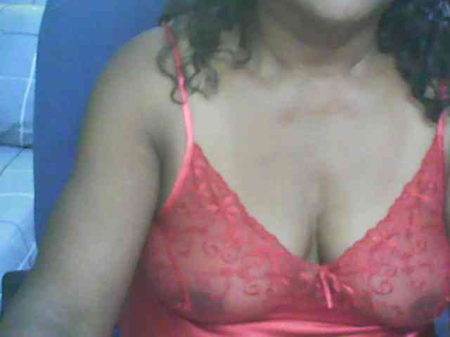hotmomsexy webcam