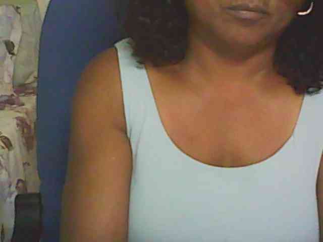 hotmomsexy webcam