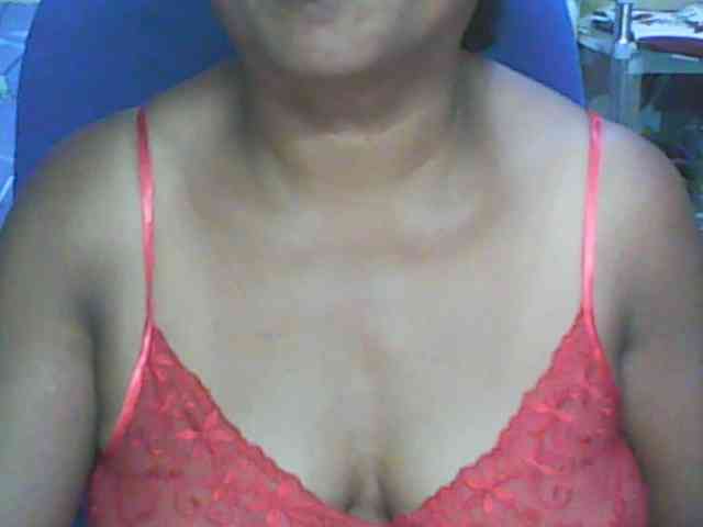 hotmomsexy Live Webcam on BongaCams