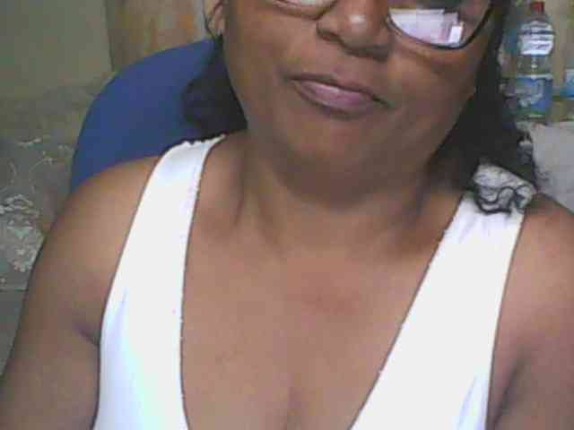 hotmomsexy webcam