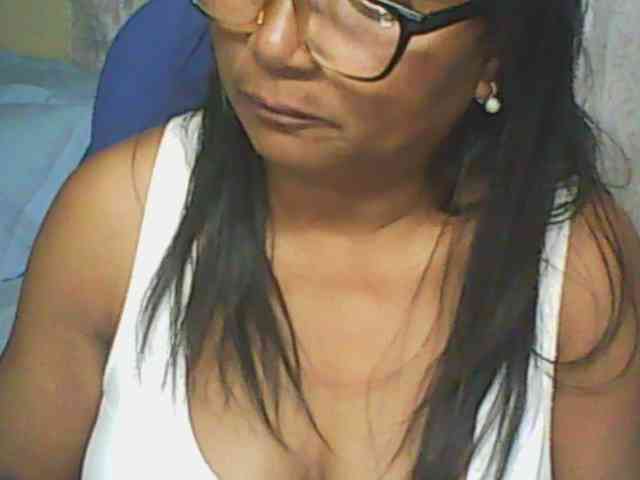 hotmomsexy webcam