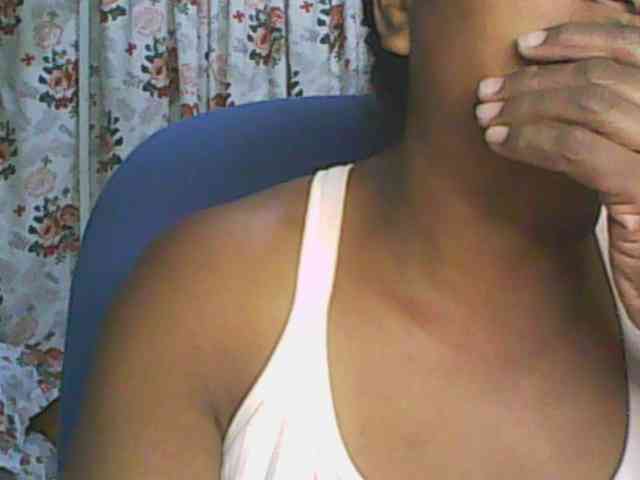hotmomsexy webcam