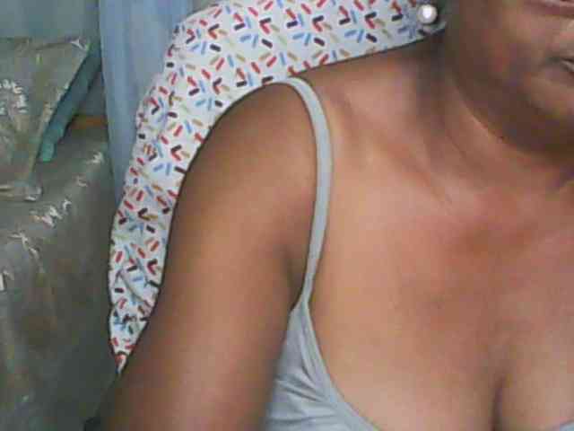 hotmomsexy hotmomsexy