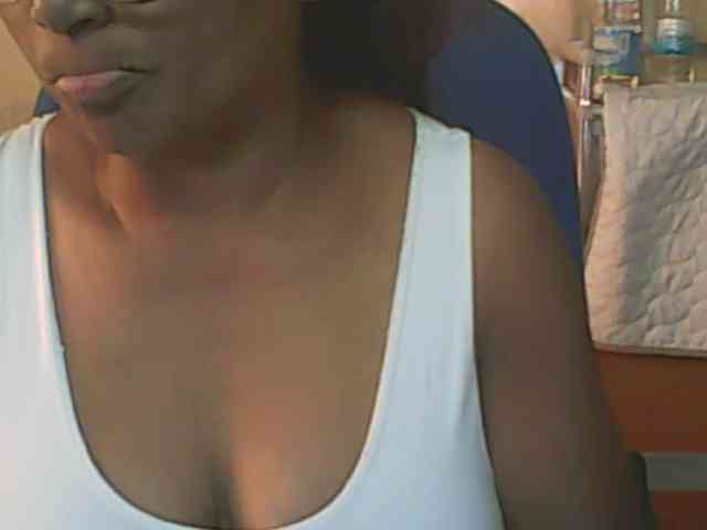 hotmomsexy webcam