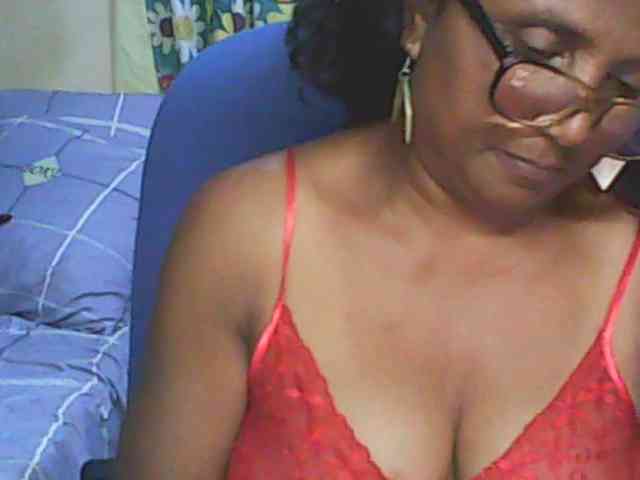 hotmomsexy bongacams