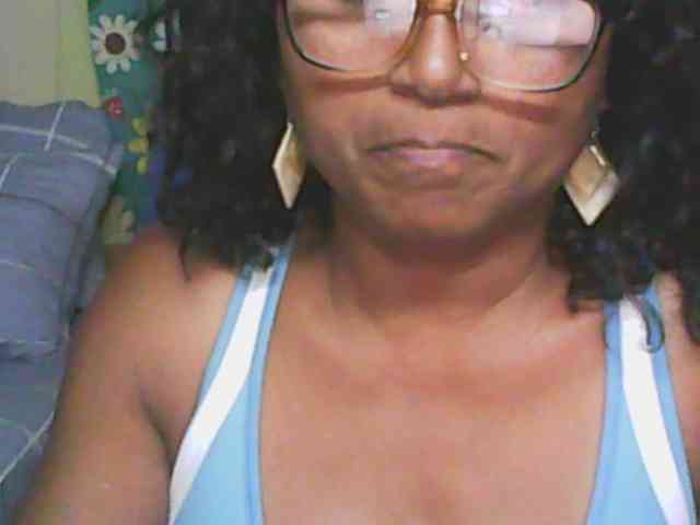 hotmomsexy webcam